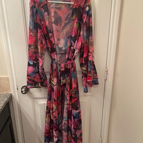 Torrid Pink and Purple Floral Swimsuit with Matching Kimono (Size 2 - 16/18) - Picture 10 of 13